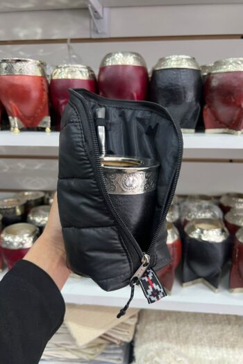 PORTA MATE EN MATELASE