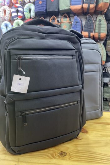 MOCHILA IMPORTADA ART 42-$23.400.-