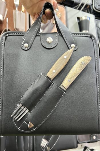 KIT ASADO RIGIDO SIMPLE C/ CUBIERTOS YUMBO (1064) - $23.600.-