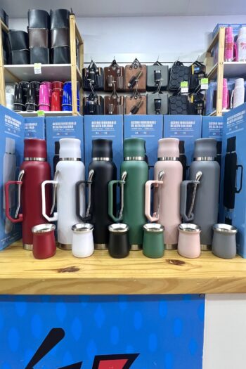 SET TERMO 1300ML C/ MATE Y BOMBILLA ACERO - $23.000.-