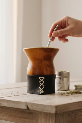 MATE CRIOLLO C/ BASE DE CUERO
